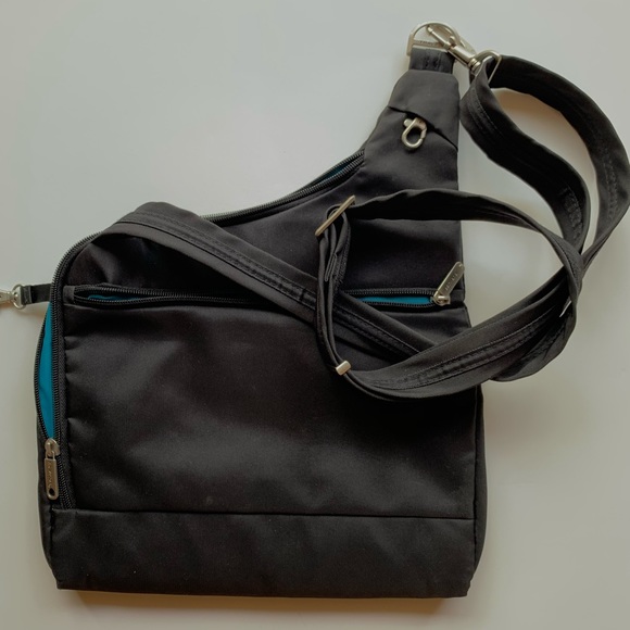 TRAVELON Crossbody Shoulder Bag RFID 💳 Protection - Picture 7 of 9